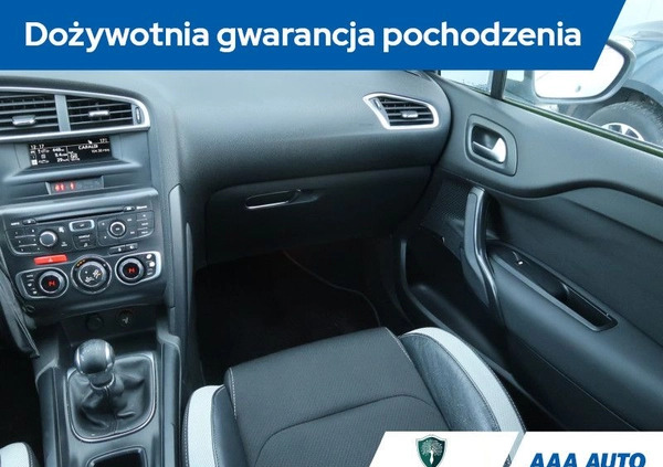 Citroen DS4 cena 38000 przebieg: 109192, rok produkcji 2014 z Świdwin małe 301